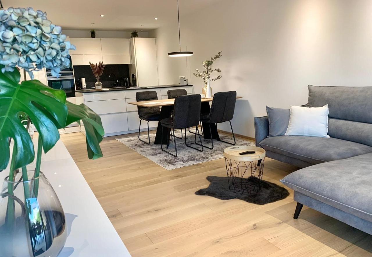 Casa ManSa - Ferienwohnung mit gemütlichem Garten Wolfurt Exterior foto